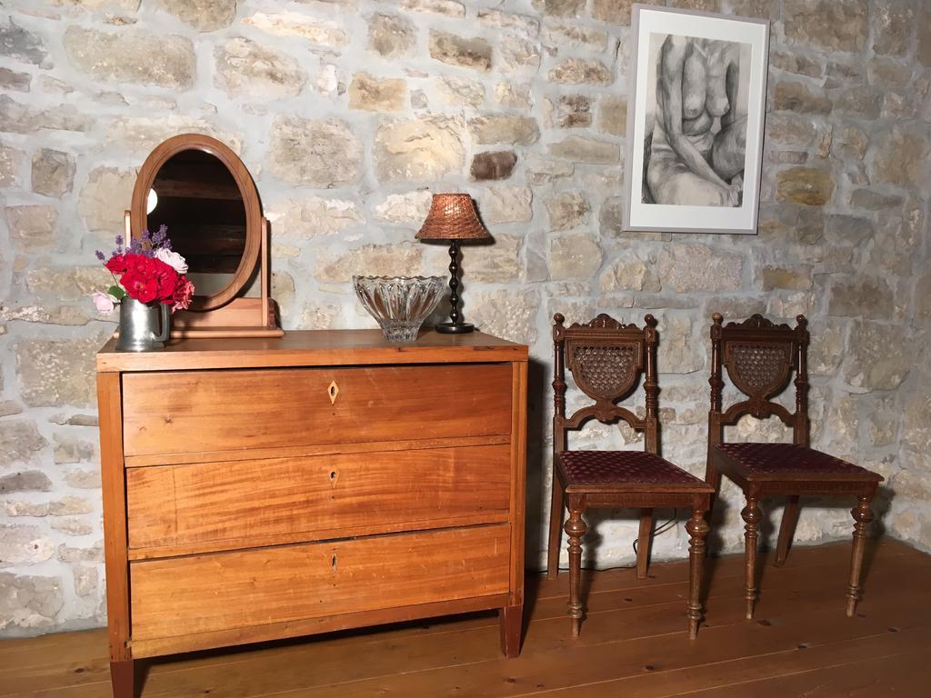Summerhouse Beram Pazin Bagian luar foto